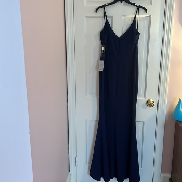 Full length navy gown - Picture 2 of 4